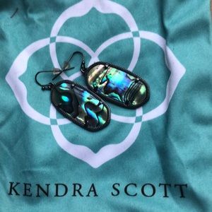 KENDRA SCOTT iridescent abalone earrings